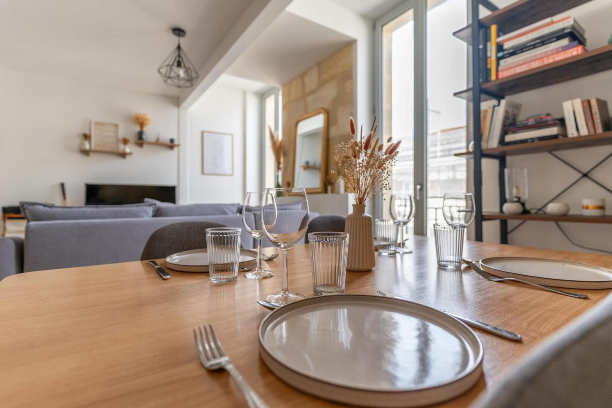 Charming Apartment In Bordeaux - Welkeys Exterior photo
