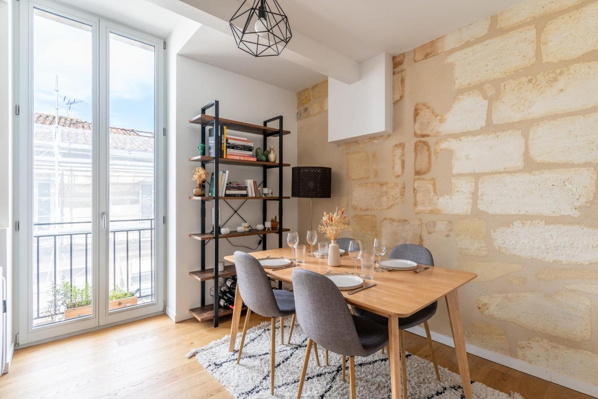 Charming Apartment In Bordeaux - Welkeys Exterior photo